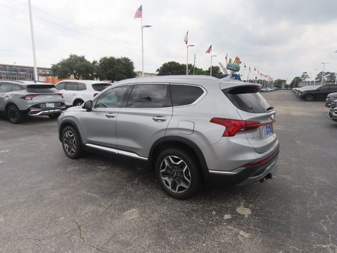 Used 2023 Hyundai Santa Fe Limited FWD image 15