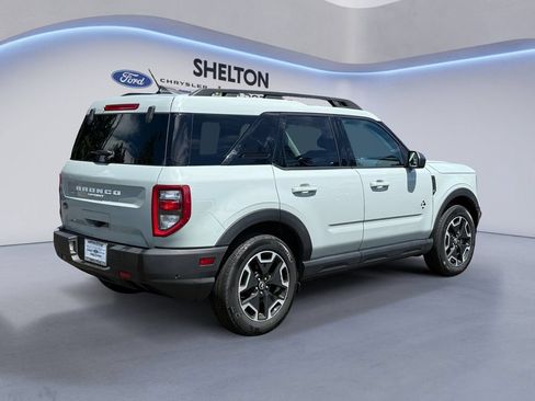 Used 2023 Ford Bronco Sport Outer Banks w/ Tech Package AWD/4WD image 6