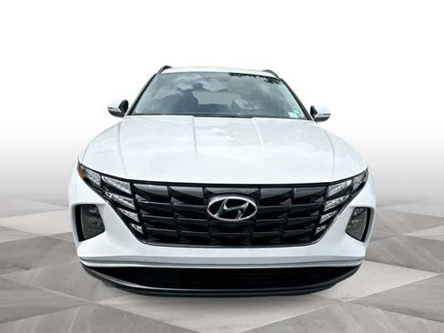 Used 2023 Hyundai Tucson SEL FWD image 3