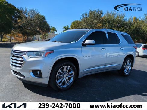 Used 2020 Chevrolet Traverse High Country w/ LPO, Floor Liner Package image 9