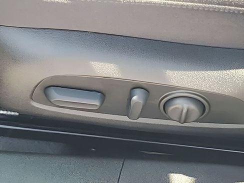 Used 2025 Chevrolet Malibu RS image 29