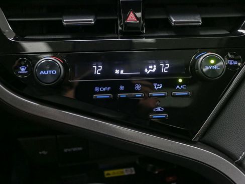 Used 2023 Toyota Camry XSE w/ Cold Weather Package FWD image 29