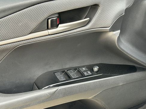 Used 2025 Toyota Camry SE w/ Multimedia Upgrade Package FWD image 15