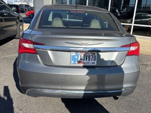 Used 2012 Chrysler 200 Touring image 10