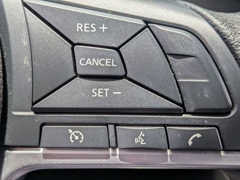Used 2025 Nissan Altima 2.5 SV FWD image 26