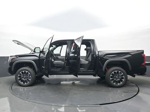 New 2026 Toyota Tundra Limited AWD/4WD image 33