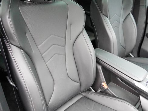 Certified 2025 BMW X2 xDrive28i w/ M Sport Package image 13