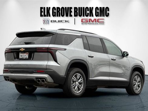 Used 2024 Chevrolet Traverse LT w/ LPO, Floor Liner Package image 4