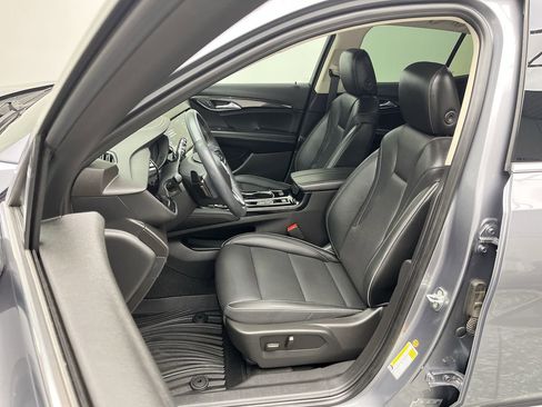 Certified 2022 Buick Envision Essence w/ Technology Package I image 10