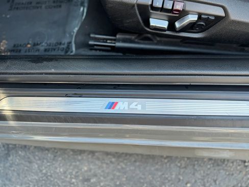Used 2017 BMW M4 Coupe RWD image 31