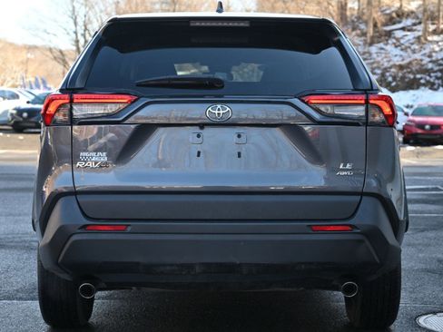 Used 2024 Toyota RAV4 LE image 4