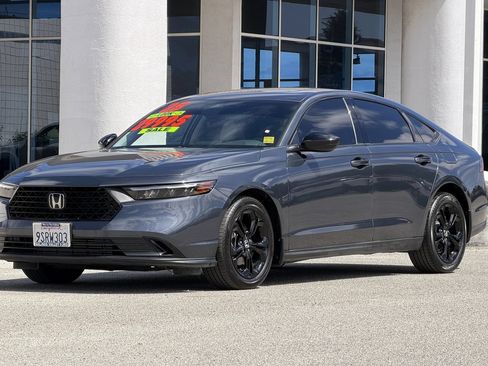 Used 2025 Honda Accord SE image 8