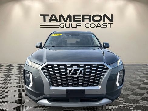 Used 2021 Hyundai Palisade SEL w/ Premium Package FWD image 2
