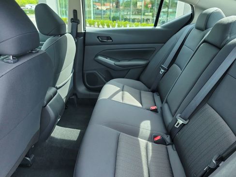 Used 2025 Nissan Altima 2.5 SV w/ SV Premium Package FWD image 15