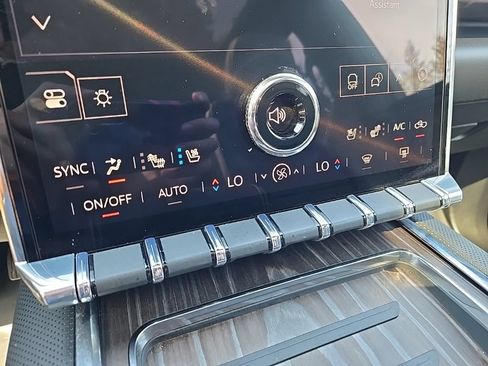 Used 2026 GMC Sierra EV Denali AWD/4WD image 30