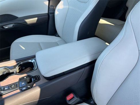 Certified 2023 Lexus RX 350 image 19