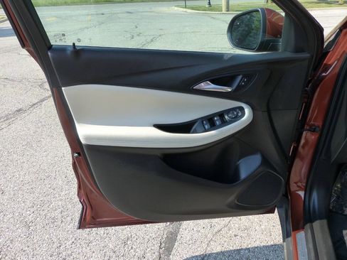 Used 2020 Buick Encore GX Select FWD image 18