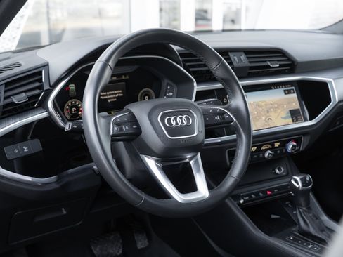 Certified 2023 Audi Q3 2.0T Premium Plus w/ Premium Plus Package image 11