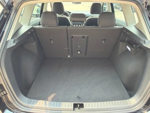 Certified 2023 Volkswagen Taos SE AWD/4WD image 14