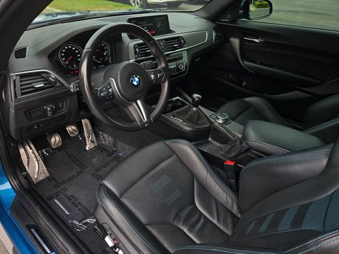 Used 2020 BMW M2 Competition w/ Executive Package RWD image 9