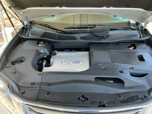 Used 2015 Lexus RX 450h FWD image 21