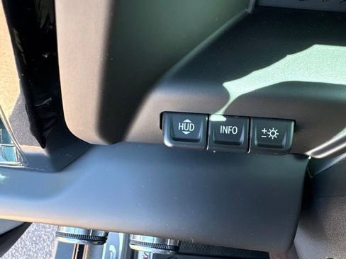Used 2025 GMC Sierra 1500 AT4X AWD/4WD image 30