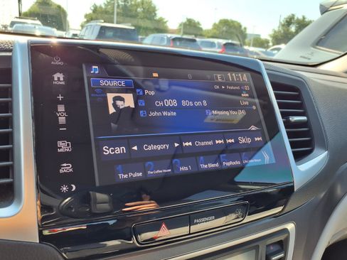 Certified 2018 Honda Pilot EX-L image 6