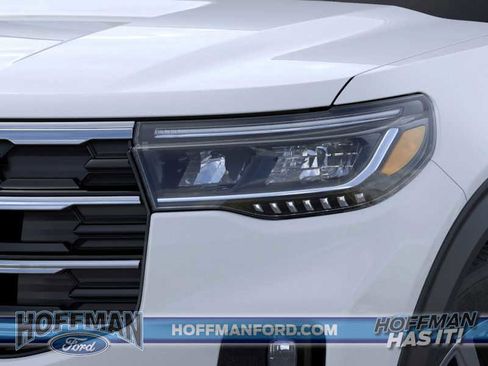 New 2026 Ford Explorer Active w/ Active Comfort Package image 18