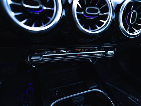 Used 2025 Mercedes-Benz CLA 250 CLA 250 image 15