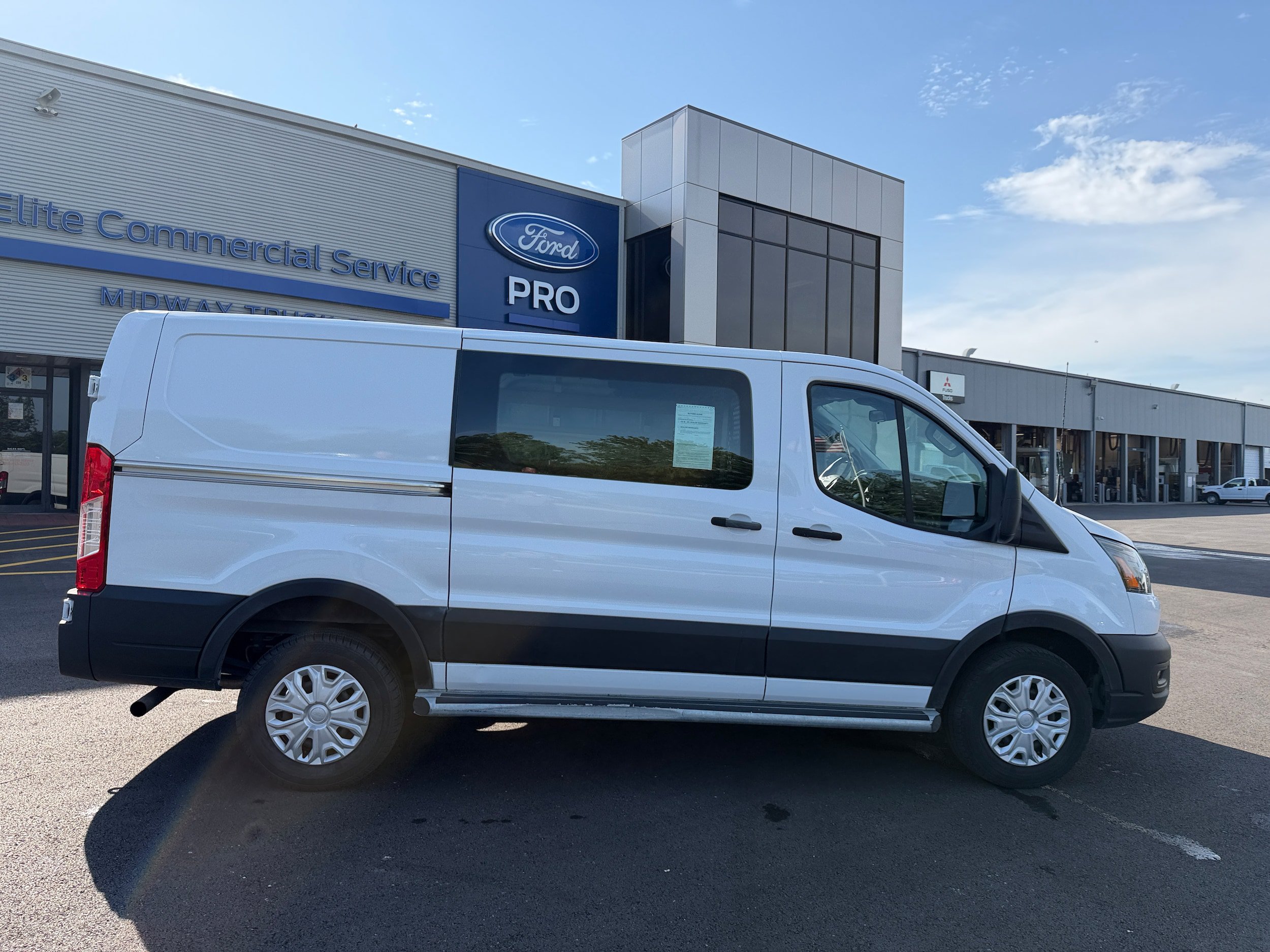 Used 2024 Ford Transit 250 Low Roof w/ Exterior Upgrade Package RWD image 9