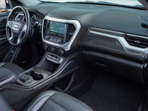 Used 2023 GMC Acadia SLT image 22
