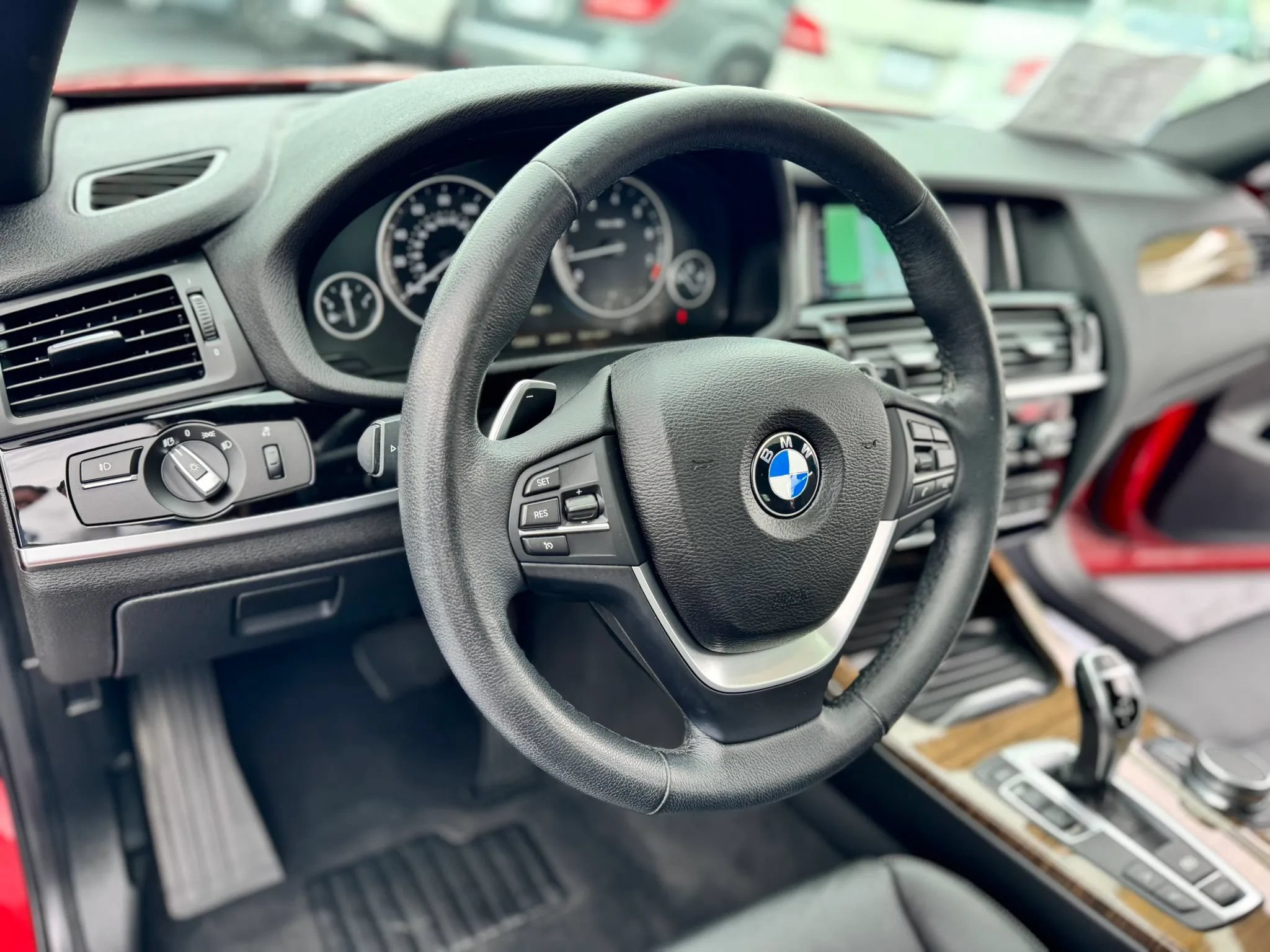 Used 2018 BMW X4 xDrive28i AWD/4WD image 25