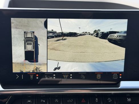 New 2026 GMC Sierra 1500 SLT w/ SLT Premium Plus Package image 44