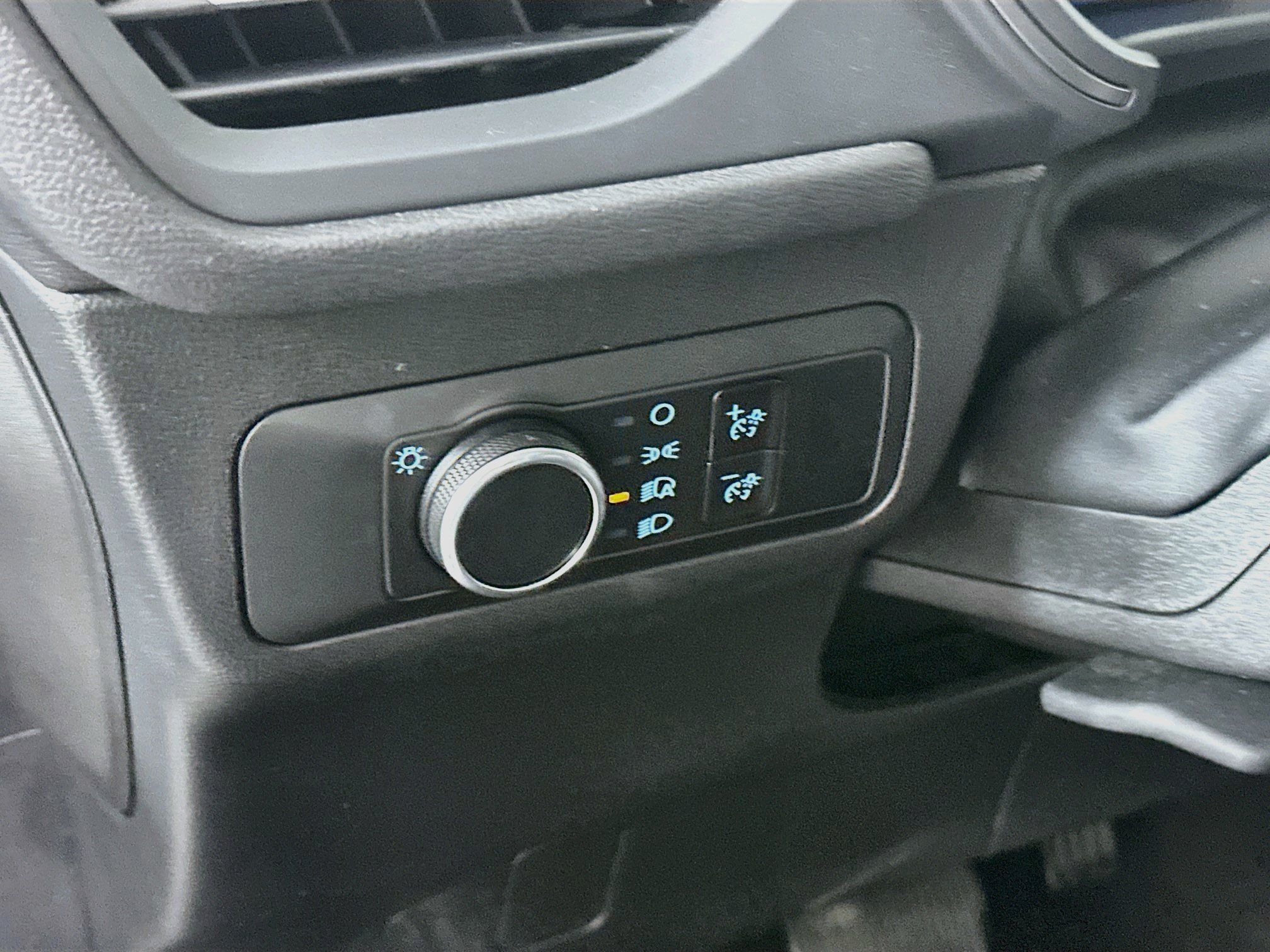 Used 2025 Ford Escape Active FWD image 17