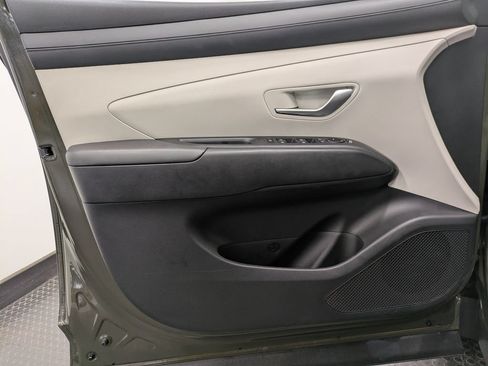 Certified 2025 Hyundai Tucson SE AWD/4WD image 8