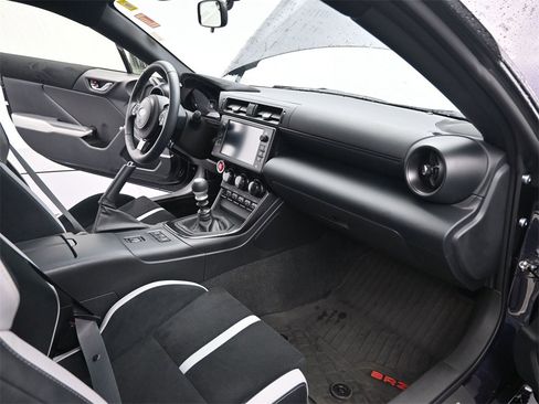 Used 2025 Subaru BRZ Limited image 18