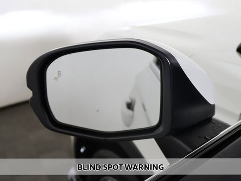 Used 2024 Honda CR-V EX image 5