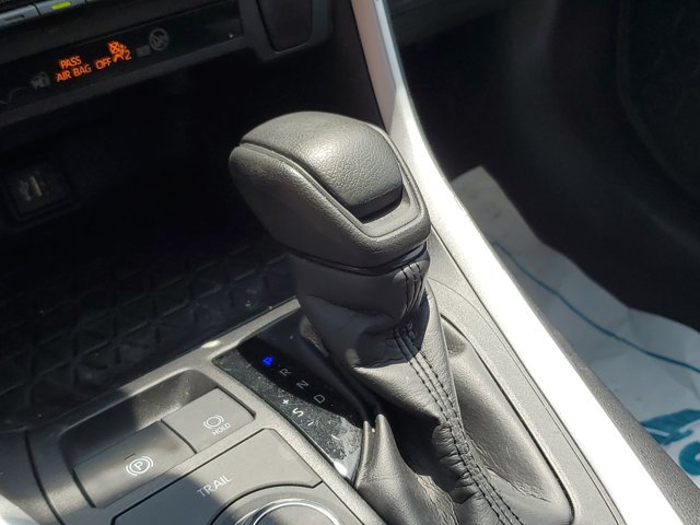 Used 2024 Toyota RAV4 LE AWD/4WD image 25