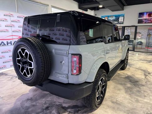 Used 2024 Ford Bronco Outer Banks image 10