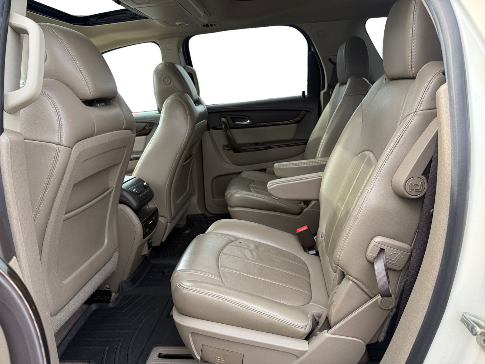 Used 2015 GMC Acadia Denali AWD/4WD image 10
