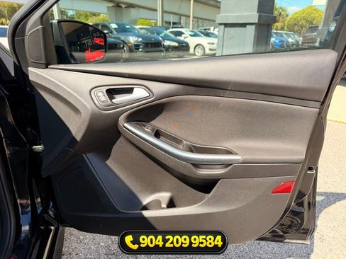 Used 2018 Ford Focus ST w/ Equipment Group 401A FWD image 34