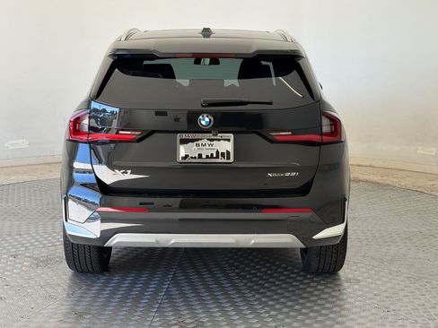 Used 2026 BMW X1 xDrive28i AWD/4WD image 10
