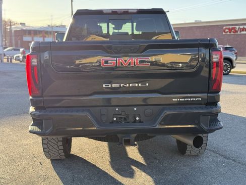 Used 2024 GMC Sierra 2500 Denali w/ Denali Reserve Package image 6