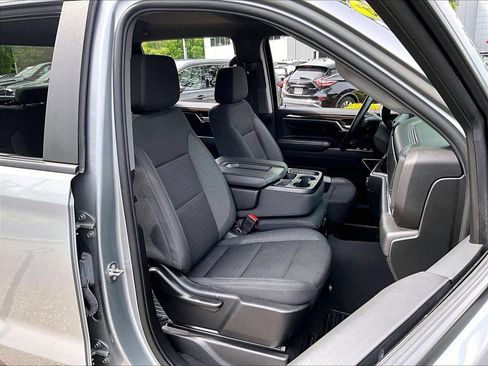 Used 2024 Chevrolet Silverado 1500 LT AWD/4WD image 11