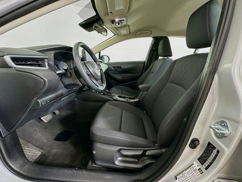Used 2024 Toyota Corolla LE image 13