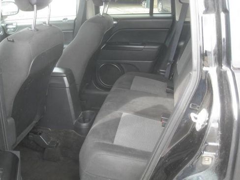 Used 2016 Jeep Compass Sport w/ Power Value Group image 12