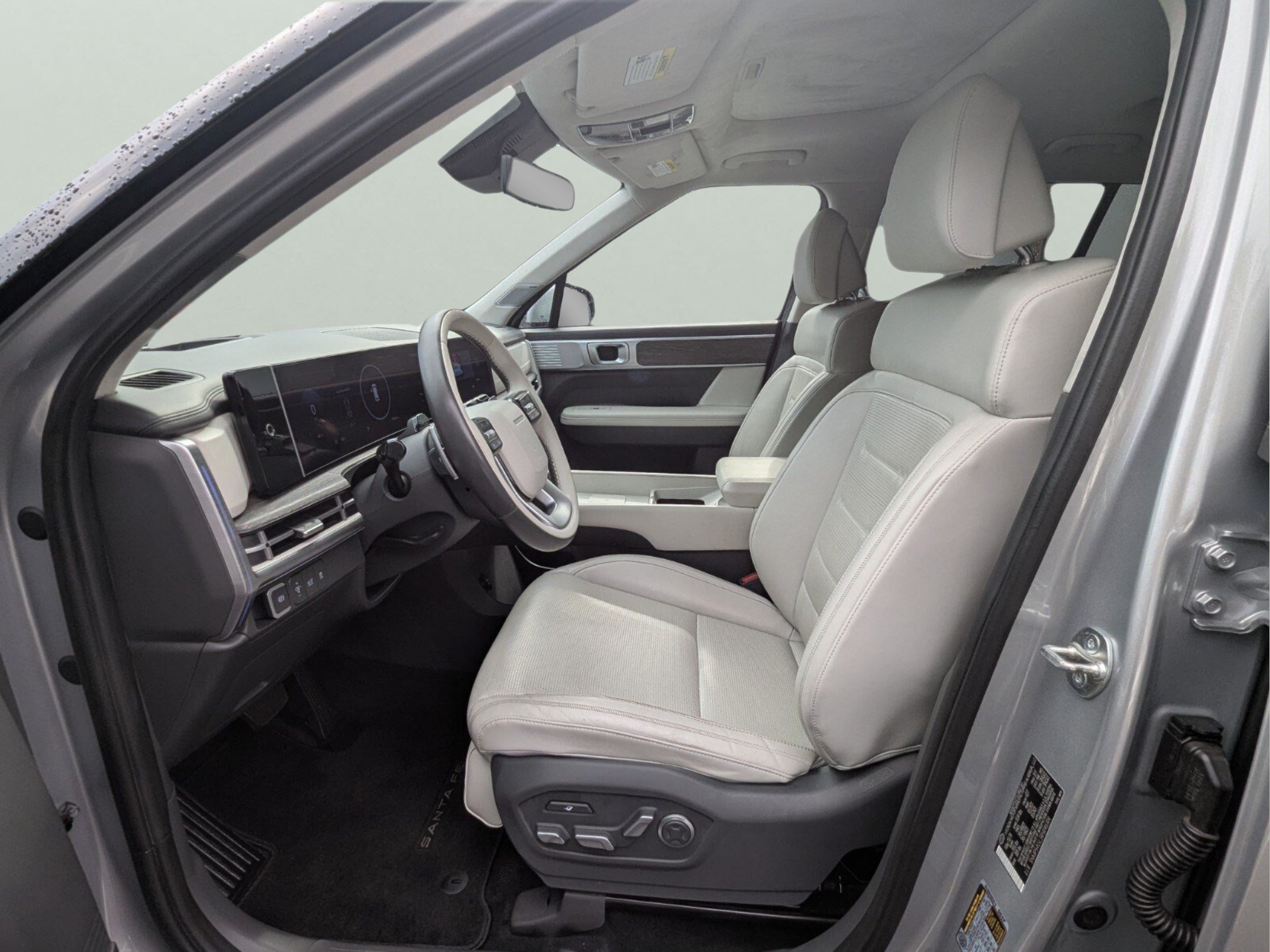 Used 2024 Hyundai Santa Fe Calligraphy FWD image 10