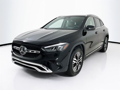 Used 2025 Mercedes-Benz GLA 250 image 3