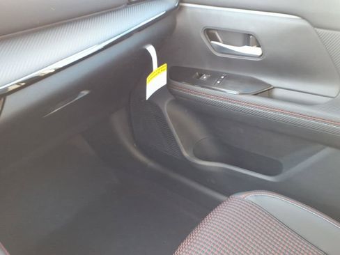 New 2026 Nissan Kicks SR image 24