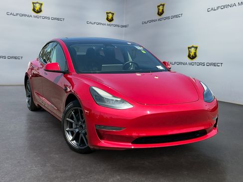 Used 2023 Tesla Model 3 Standard Range RWD image 3
